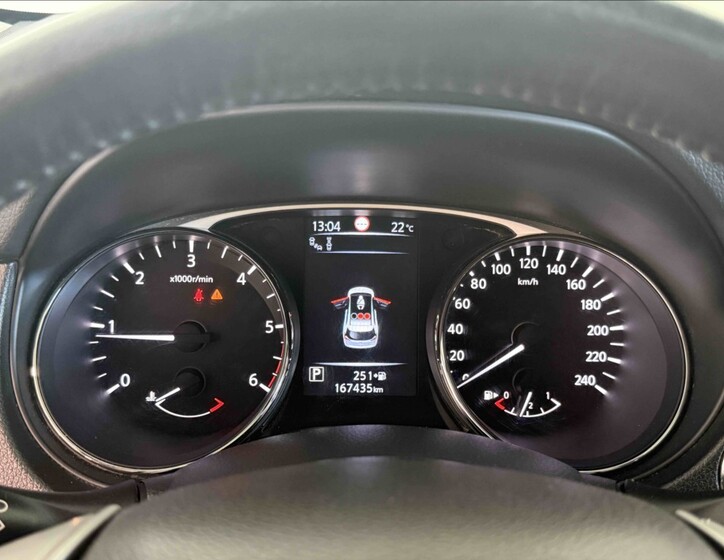 Nissan X-Trail 21