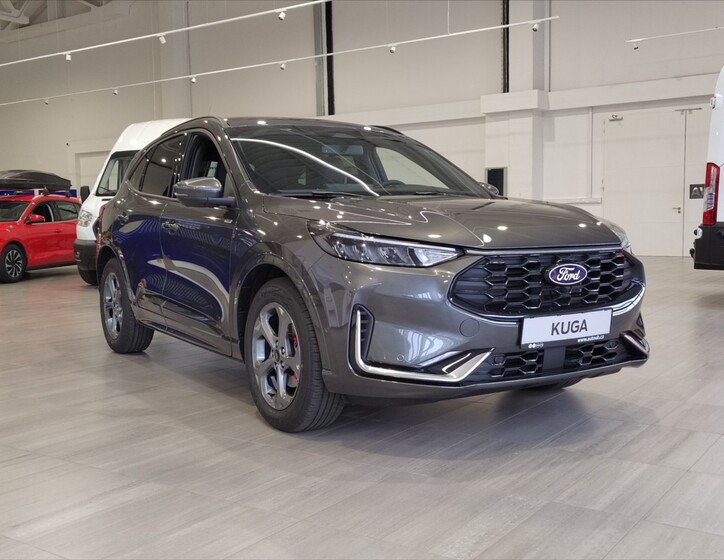 Ford Kuga 1