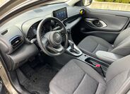 Toyota Yaris 14
