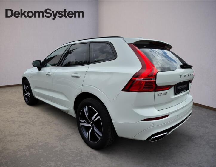 Volvo XC60 4