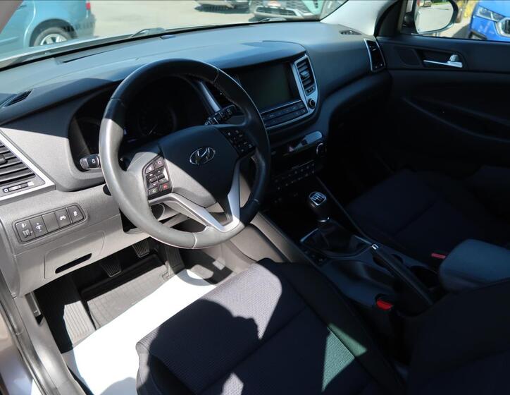 Hyundai Tucson 9