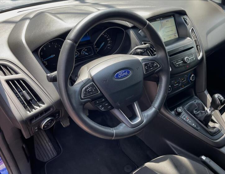 Ford Focus 12