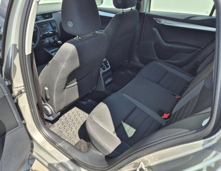 Škoda Octavia 13