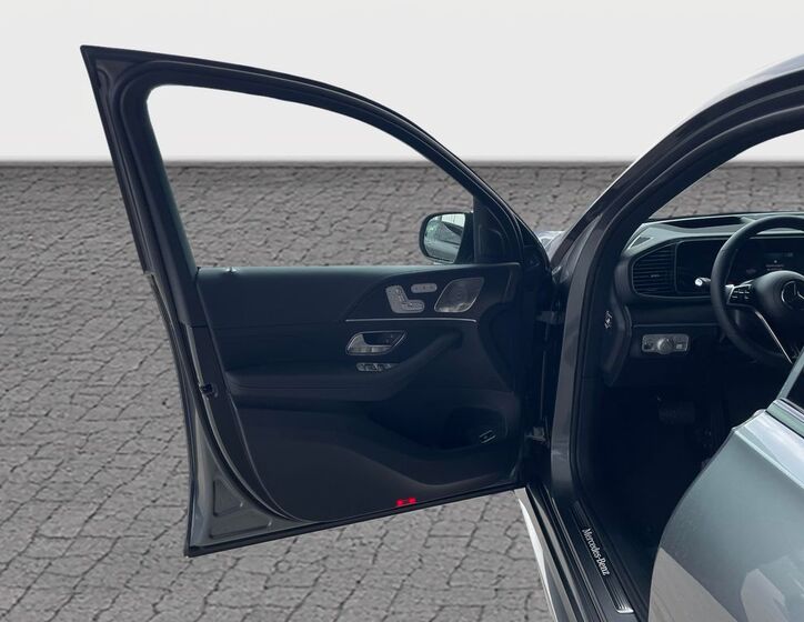 Mercedes-Benz GLE 9