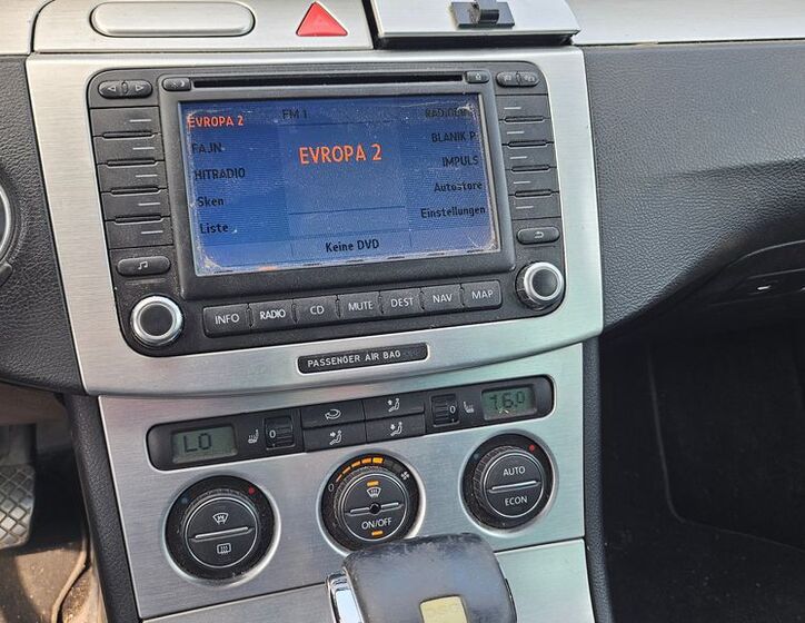 Volkswagen Passat 11