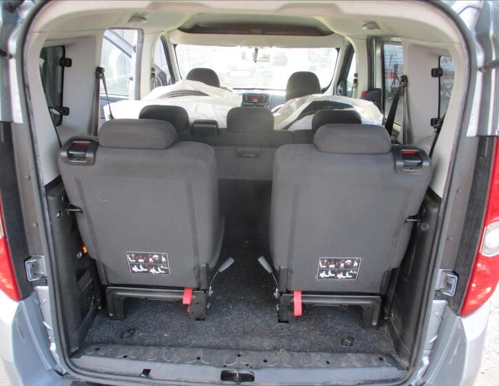 Fiat Dobló 10
