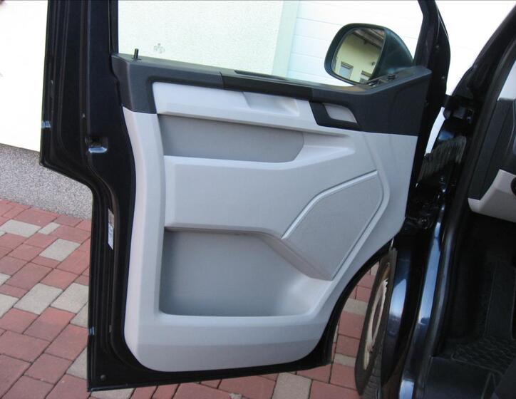 Volkswagen Transporter 13