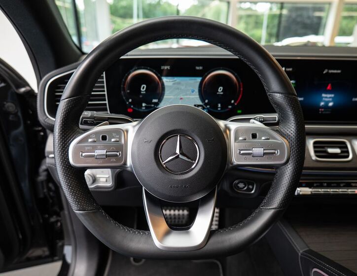 Mercedes-Benz GLE 6