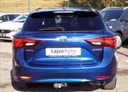 Toyota Avensis 4