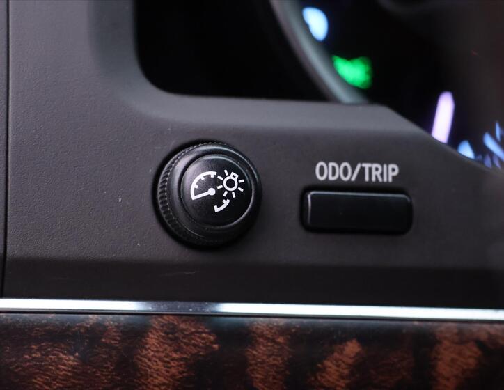 Toyota Land Cruiser 19