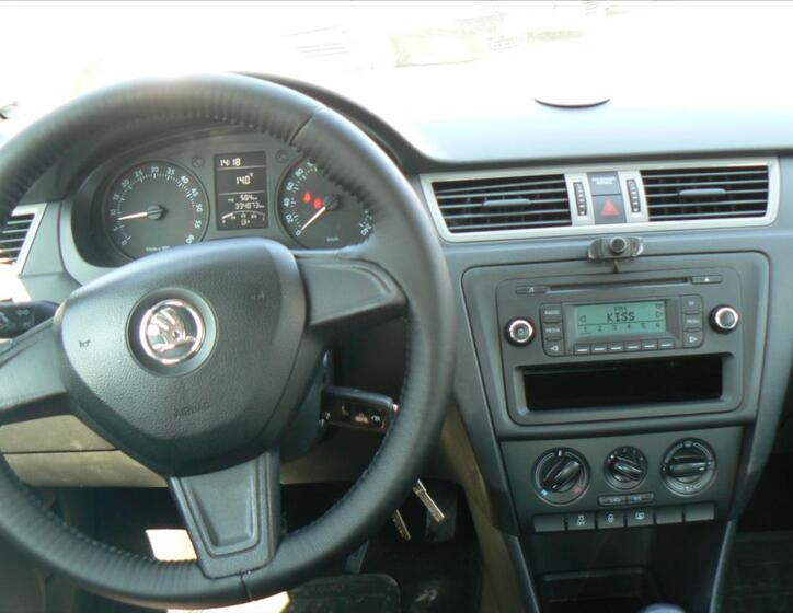 Škoda Rapid 11