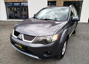 Mitsubishi Outlander 1