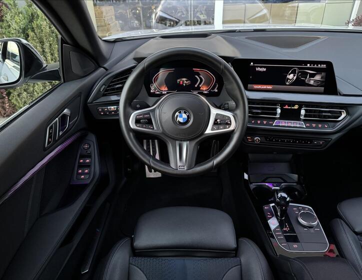 BMW Řada 2 12