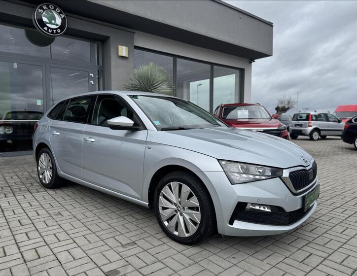 Škoda Scala 4