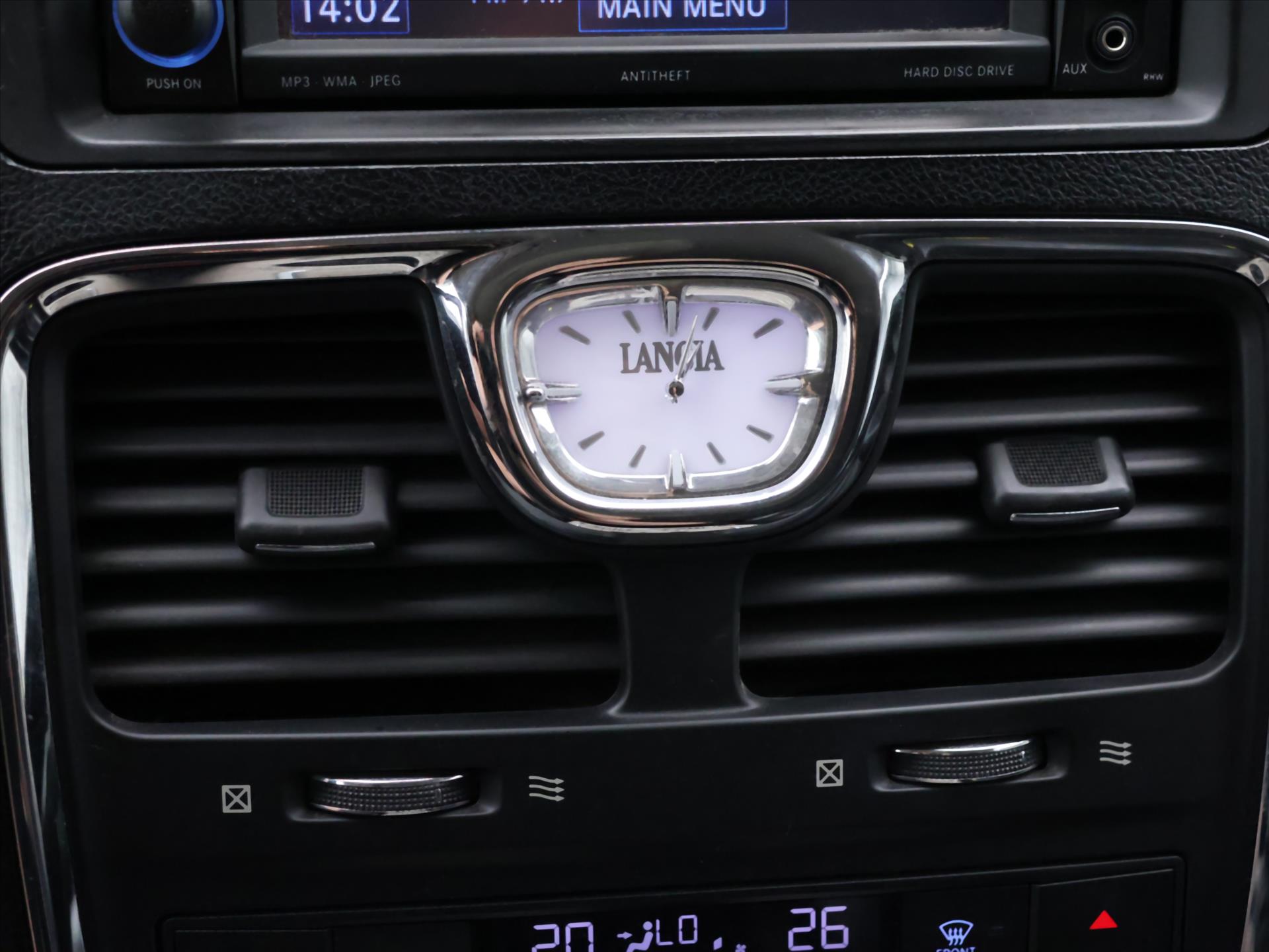 Lancia Voyager