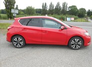 Nissan Pulsar 5