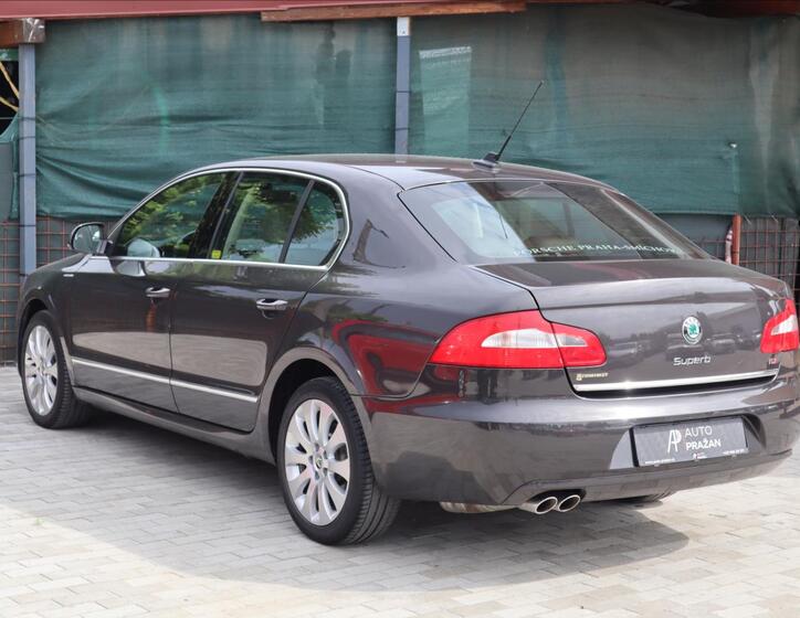 Škoda Superb 4