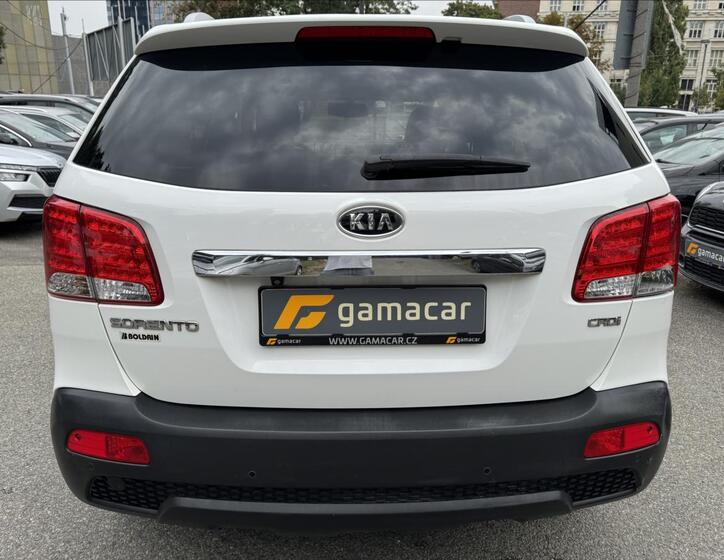 KIA Sorento 9