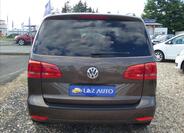 Volkswagen Touran 5