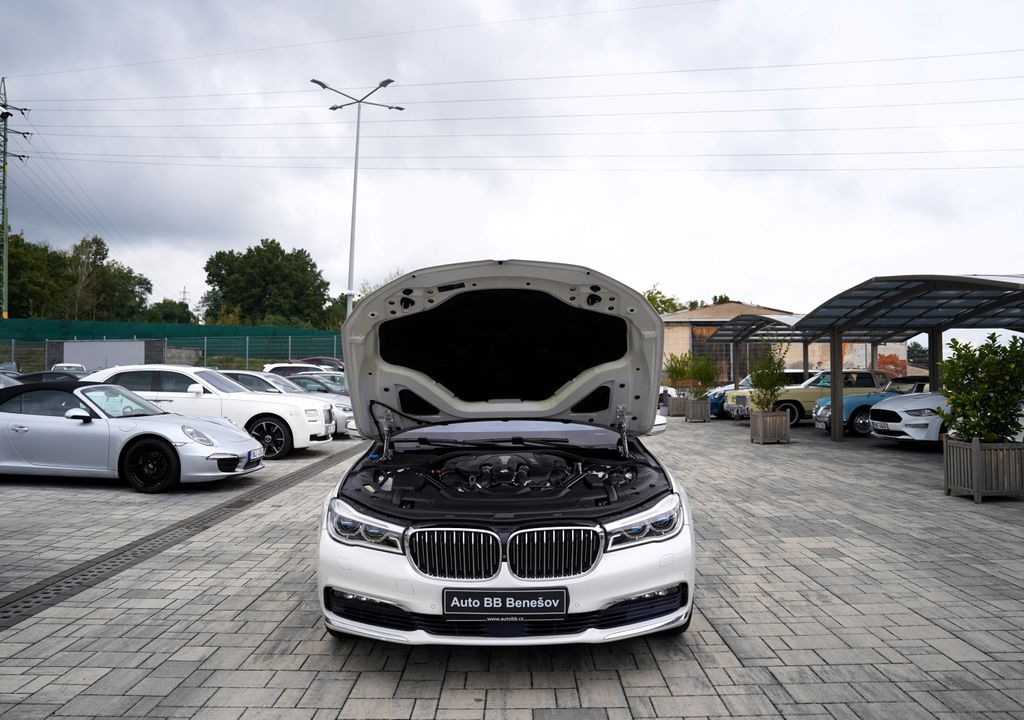 BMW Řada 7