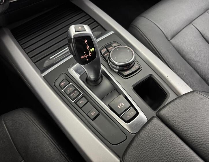 BMW X5 30