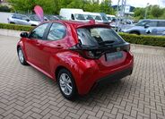 Toyota Yaris 4