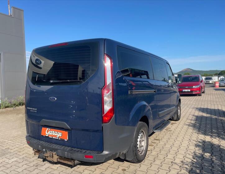 Ford Tourneo Custom 5