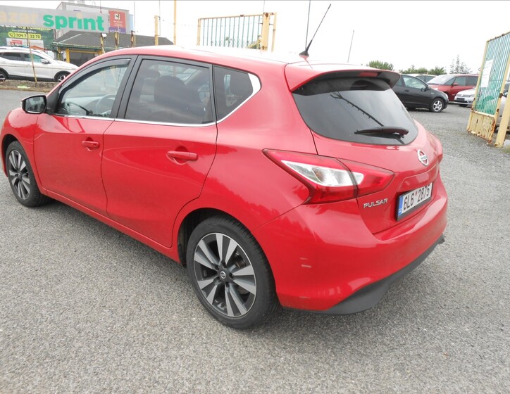 Nissan Pulsar 9