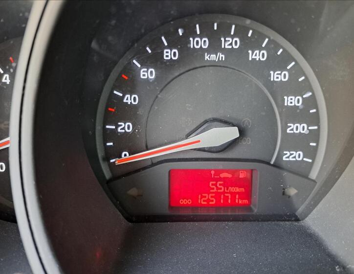 KIA Rio 22