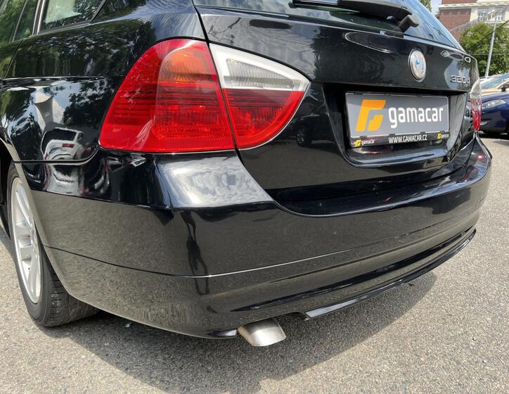 BMW Řada 3 30