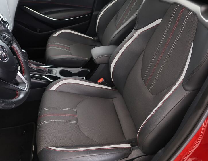 Toyota Corolla 9
