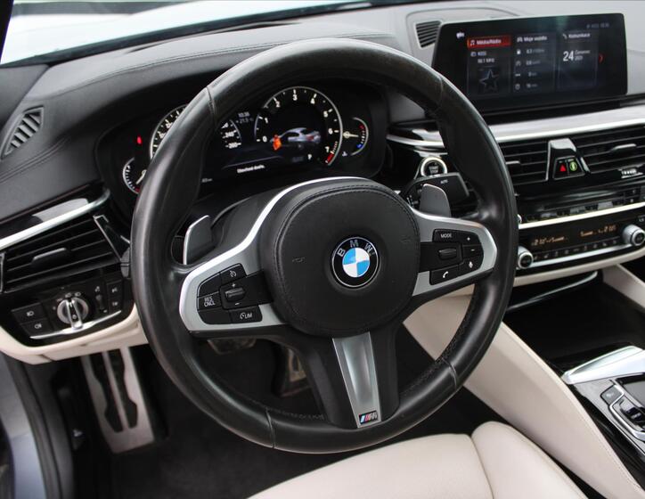 BMW Řada 5 15