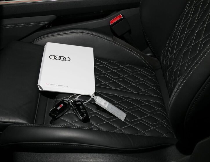 Audi e-tron 50