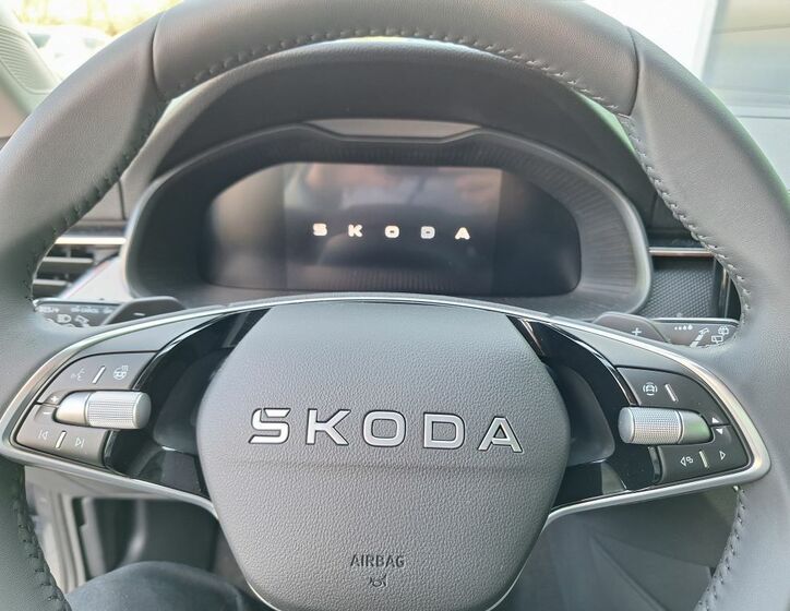 Škoda Scala 12