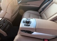 BMW Řada 7 17