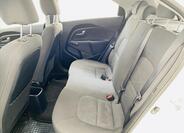 KIA Rio 6