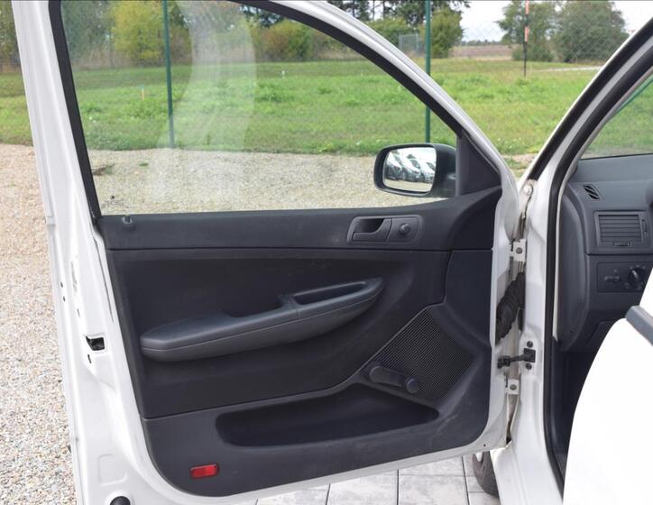 Škoda Fabia 27
