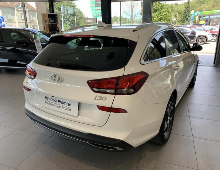 Hyundai i30 5