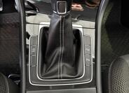 Volkswagen Golf 20