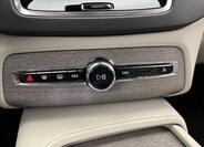Volvo XC90 25