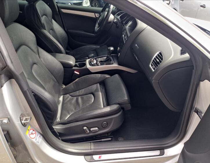 Audi A5 15