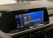 Volkswagen Golf 9