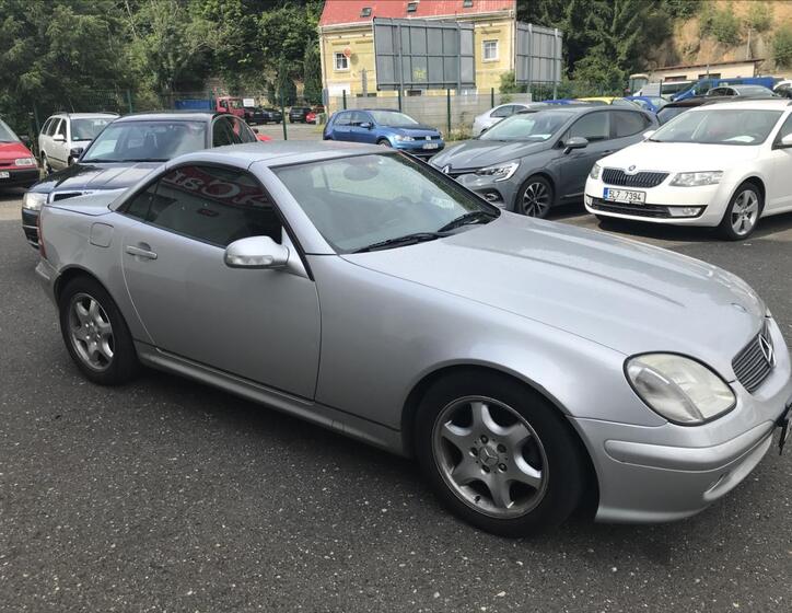 Mercedes-Benz SLK 5