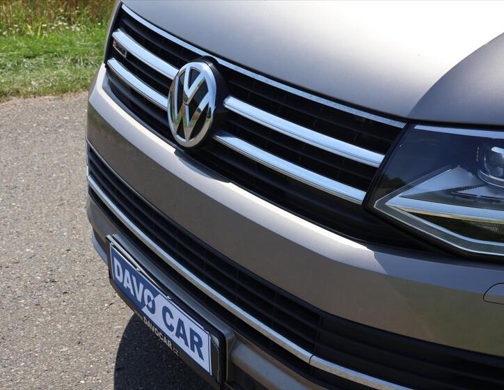 Volkswagen Multivan 31