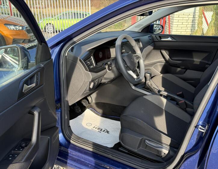 Volkswagen Polo 9