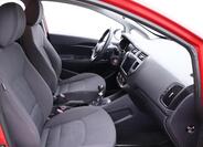 KIA Rio 11