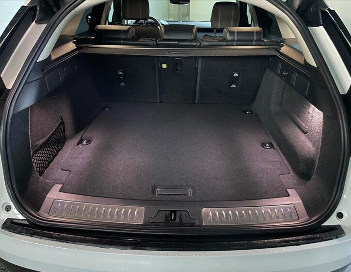 Land Rover Range Rover Velar 26