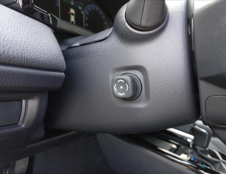Toyota Camry 23