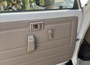 Toyota Land Cruiser 14