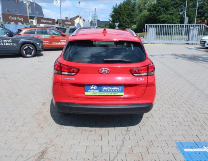Hyundai i30 6
